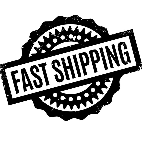 Welcome to my closet Posher! ❤️🌻 - Picture 2 of 2